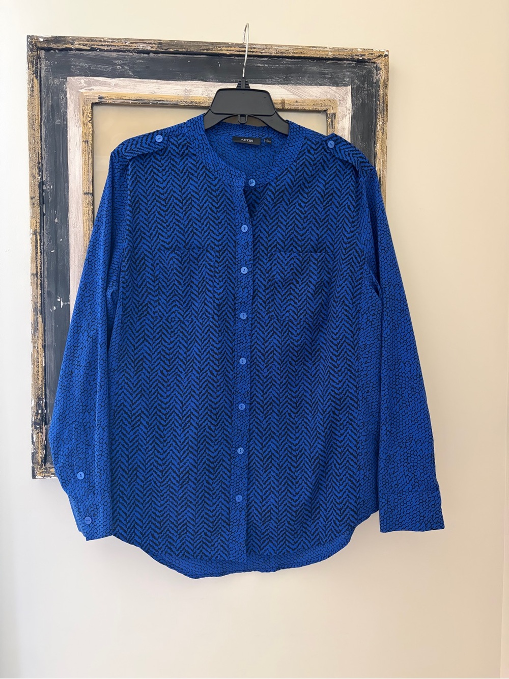 Apt. 9 Royal Blue Chevron-Print Button Front Blouse